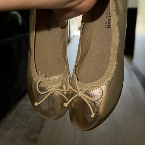 Kenneth Cole Reaction Gold Ballet Flats - Picture 3 of 5